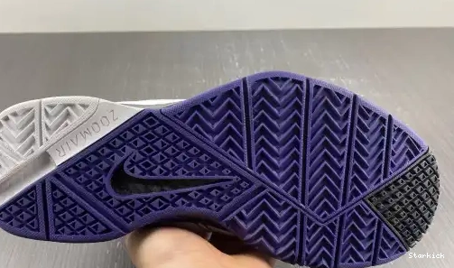 Pt 81 Protro Game Nike AQ2728-105 Kobe 1 0705